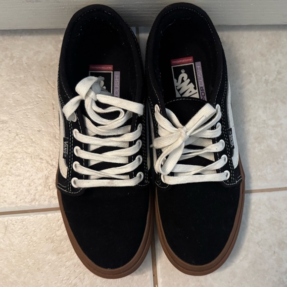 Vans Black and White Skate Shoes - Picture 7 of 7
